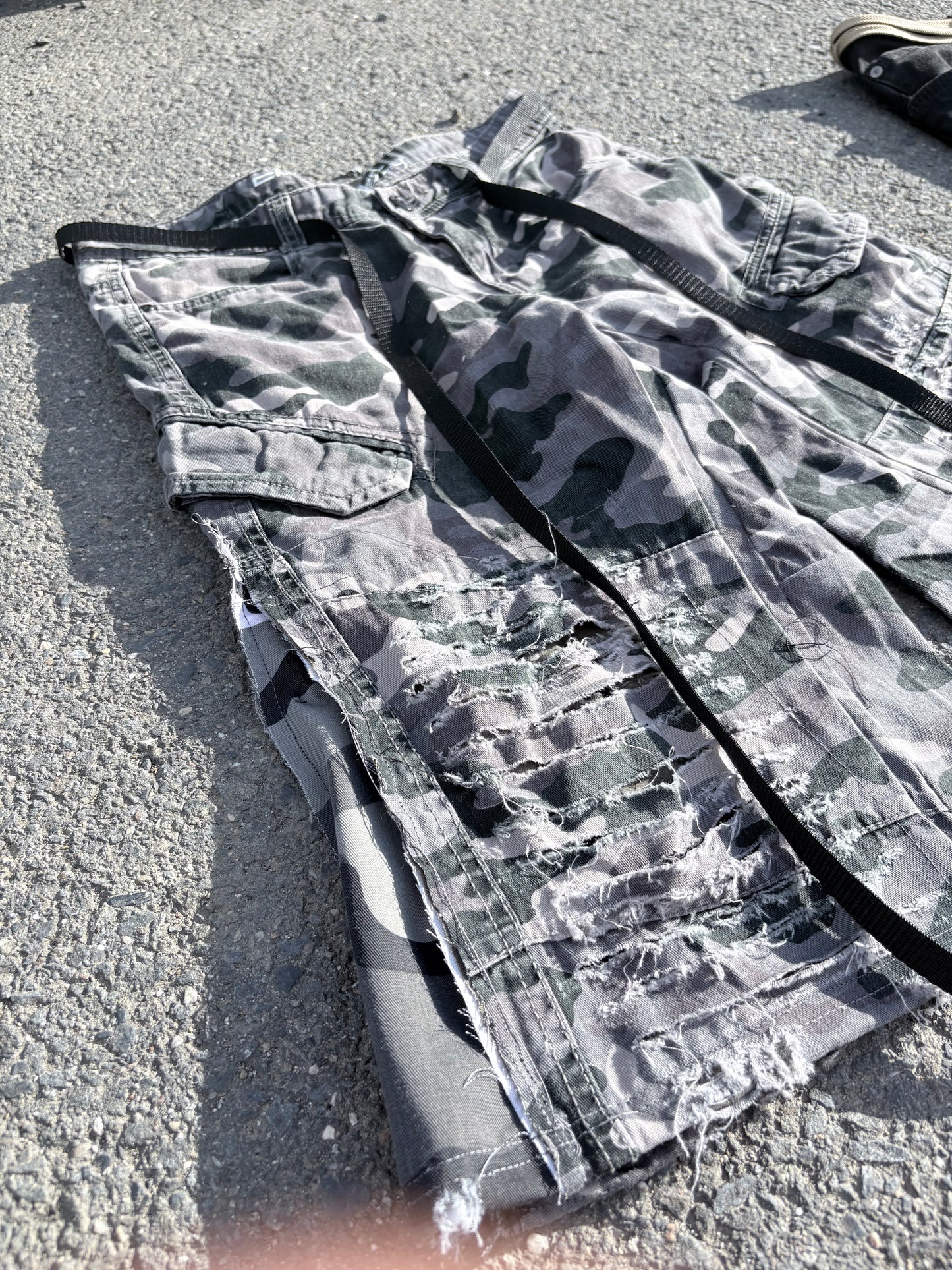 EY¢ Jorts – GRAY CAMO