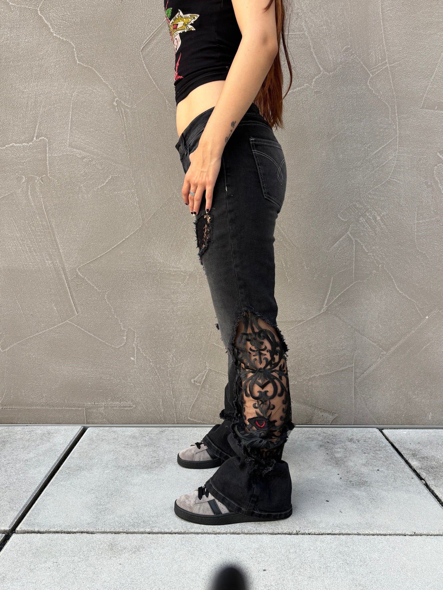 EY¢ Lace Jeans – BLACK