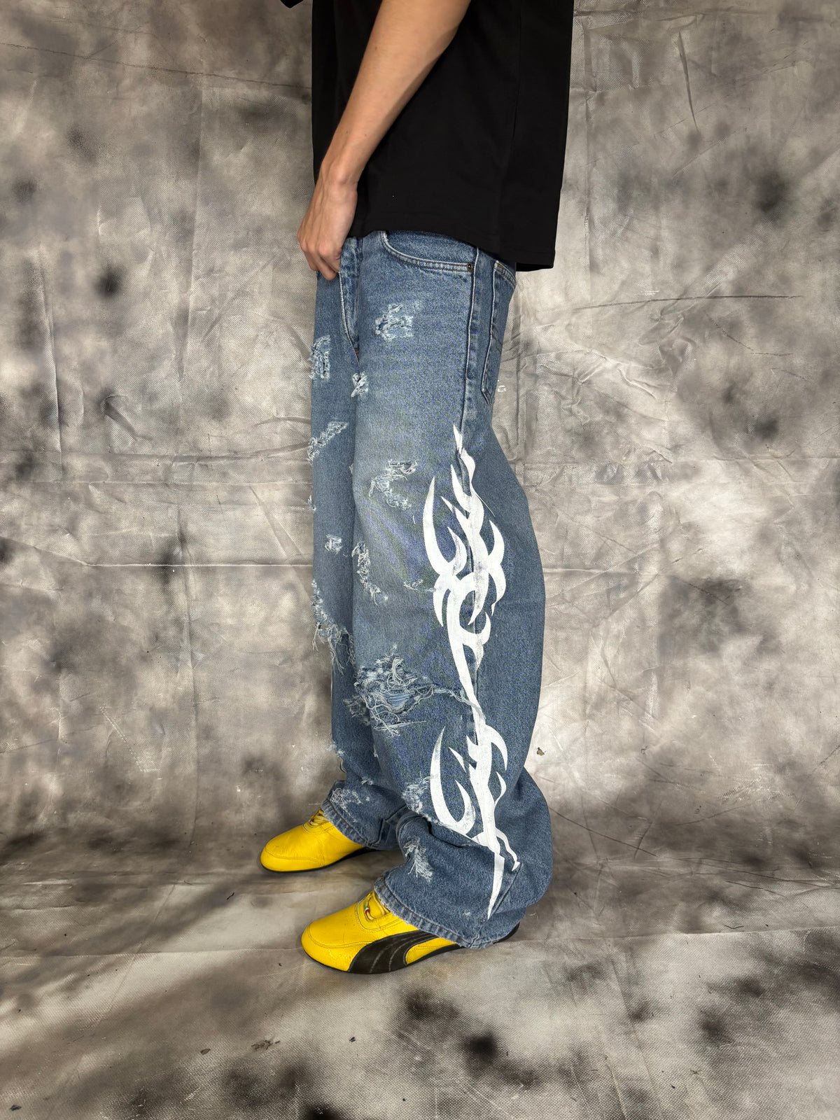 Disstresed Camo Jeans