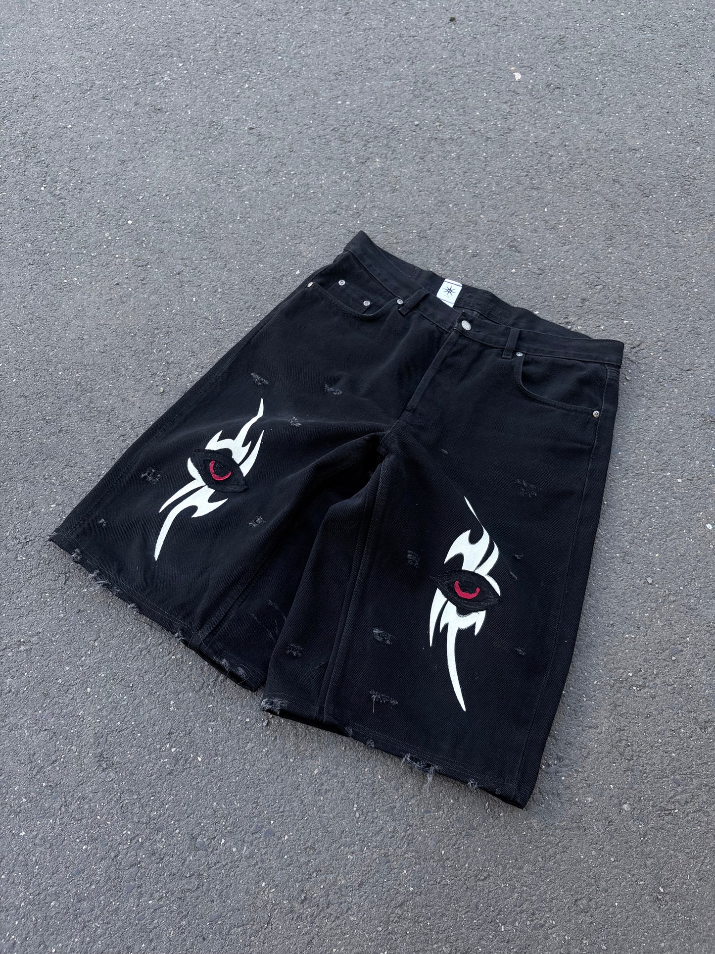 EY¢ Jorts – TRIBAL BLACK