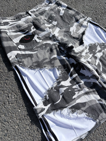 EY¢ Jorts – WHITE STRIPES CAMO