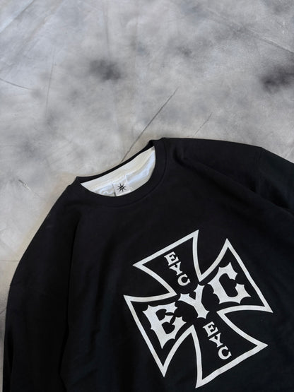 Eye Tee – CROSS LONGSLEEVE