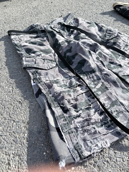 EY¢ Jorts – GRAY CAMO