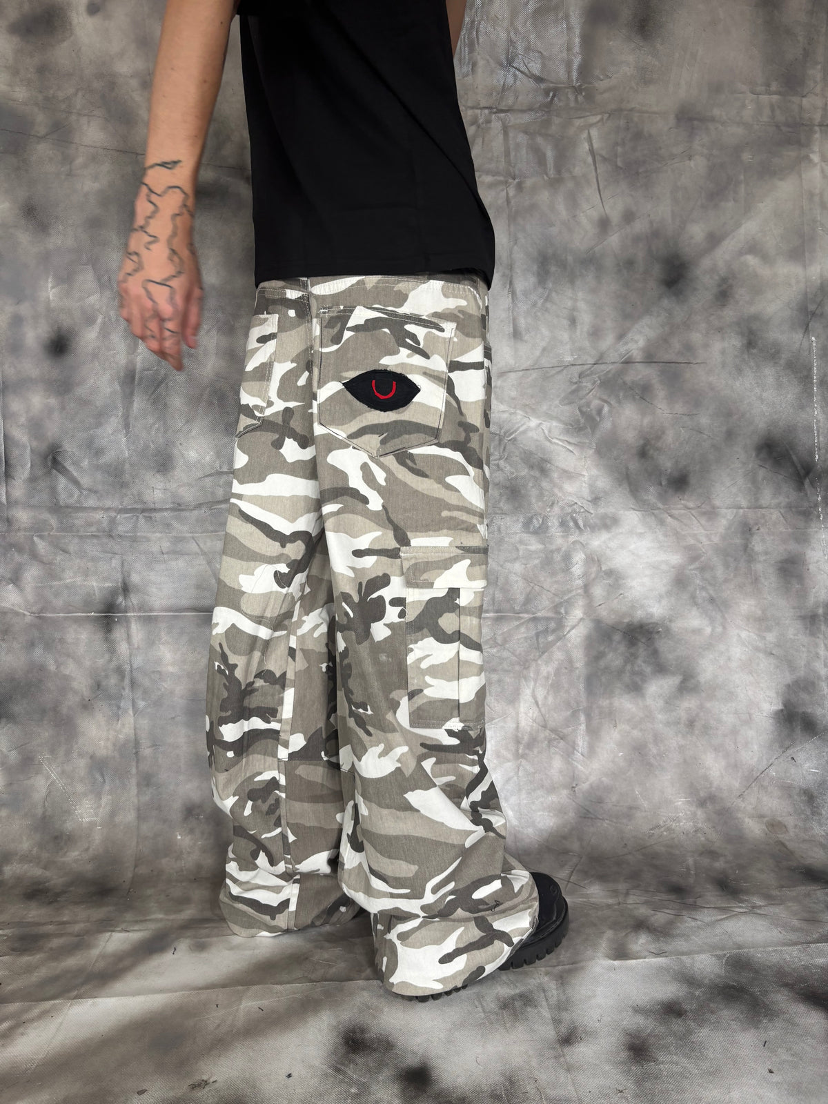 Cargo Camo – WHITE