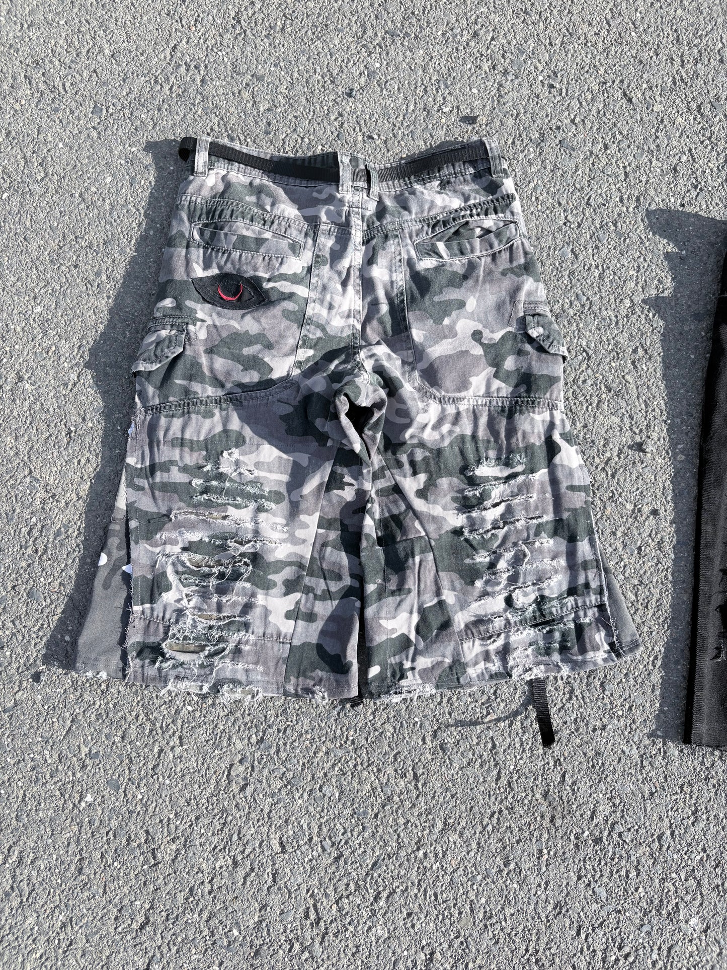 EY¢ Jorts – GRAY CAMO