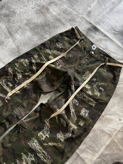 Disstresed Camo Jeans