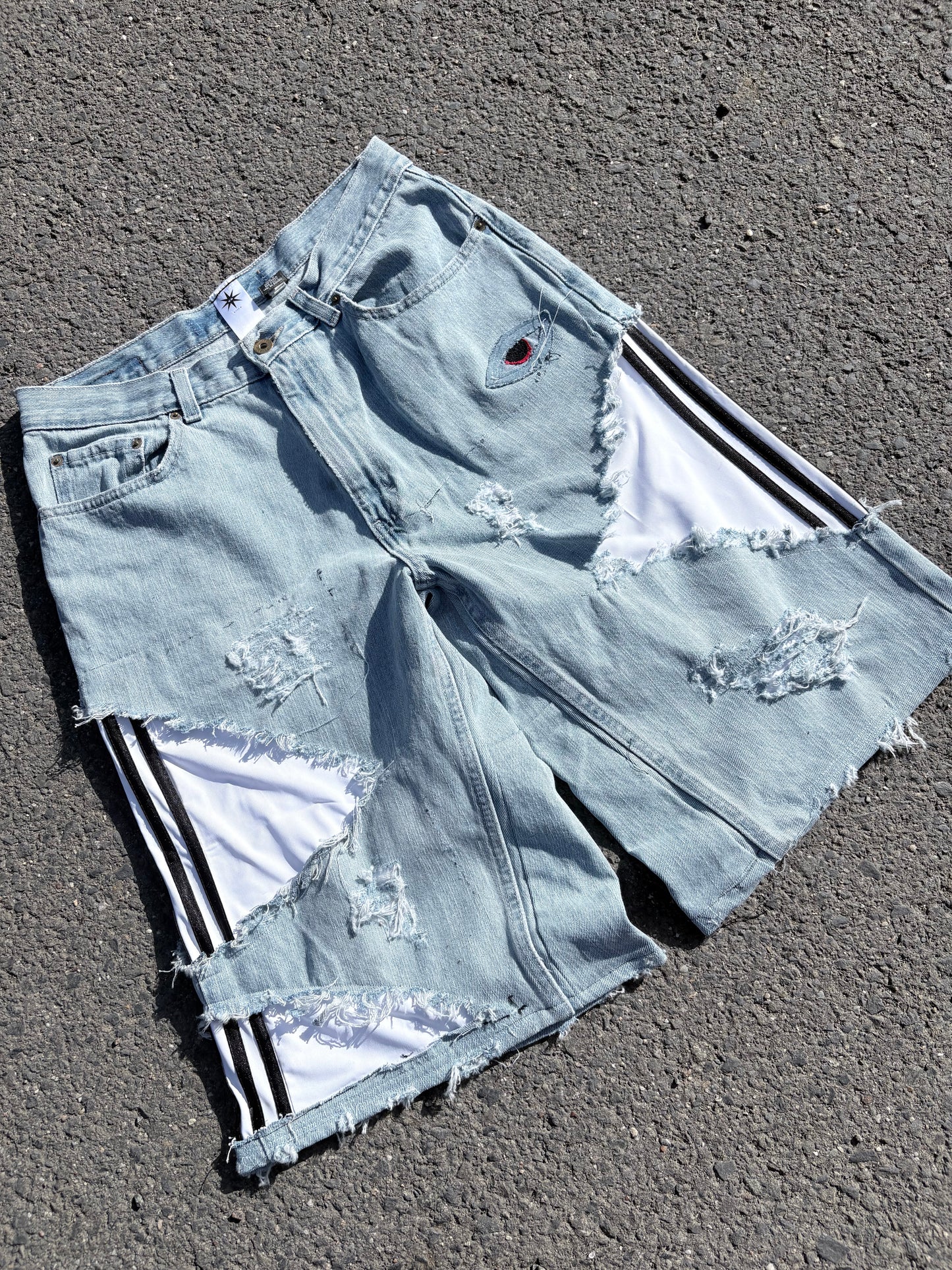 EY¢ Jorts – WHITE STRIPES