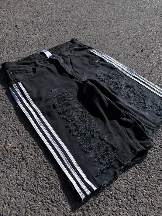 EY¢ Jorts – STRIPE