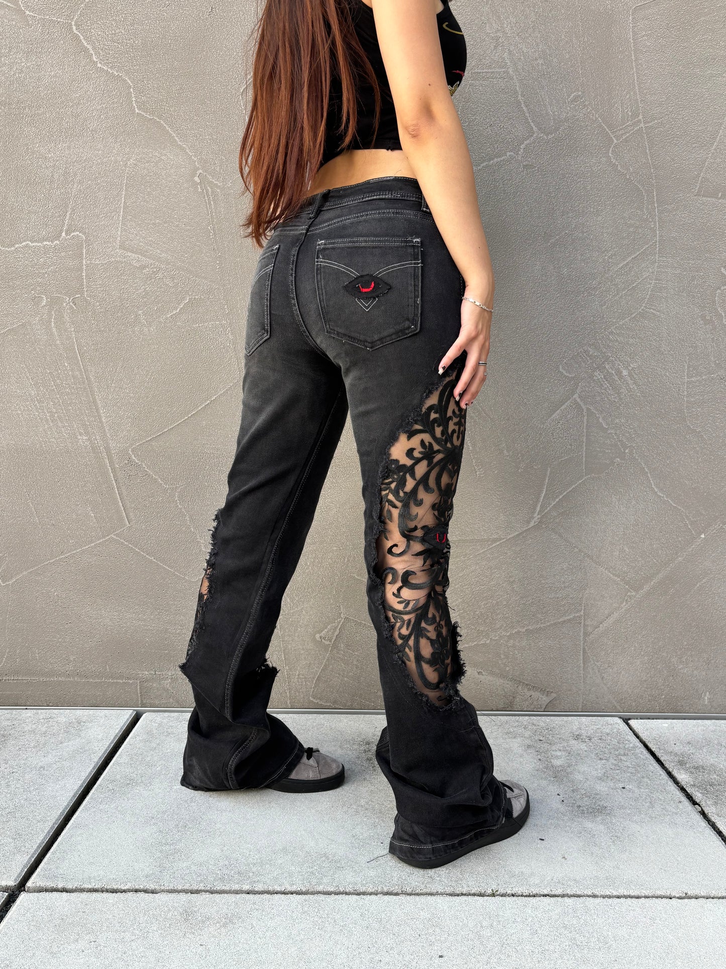 EY¢ Lace Jeans – BLACK