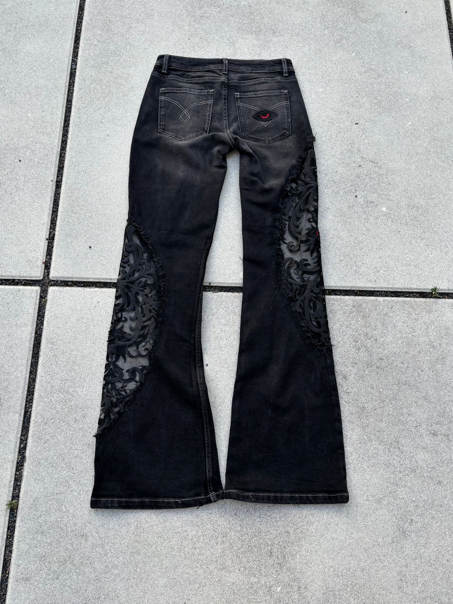 EY¢ Lace Jeans – BLACK