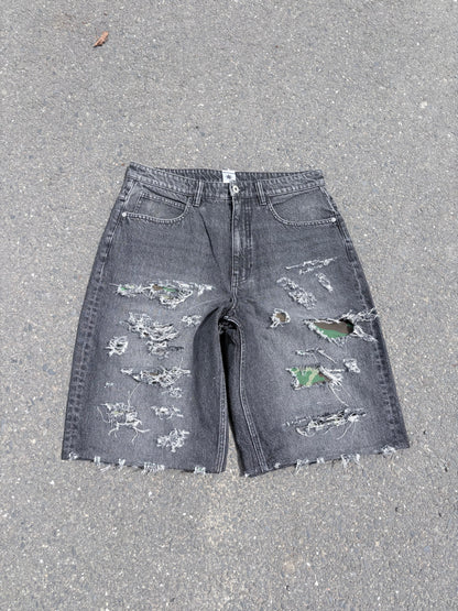 EY¢ Jorts – STEEL