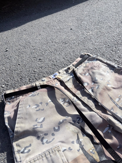 EY¢ Jorts – DESSERT CAMO