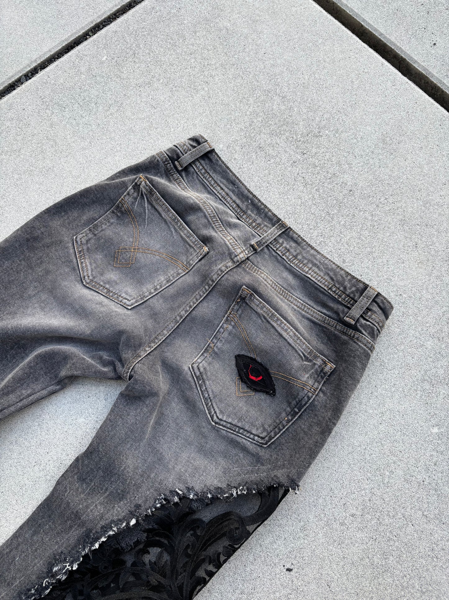 EY¢ Lace Jeans – GRAY