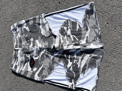 EY¢ Jorts – WHITE STRIPES CAMO