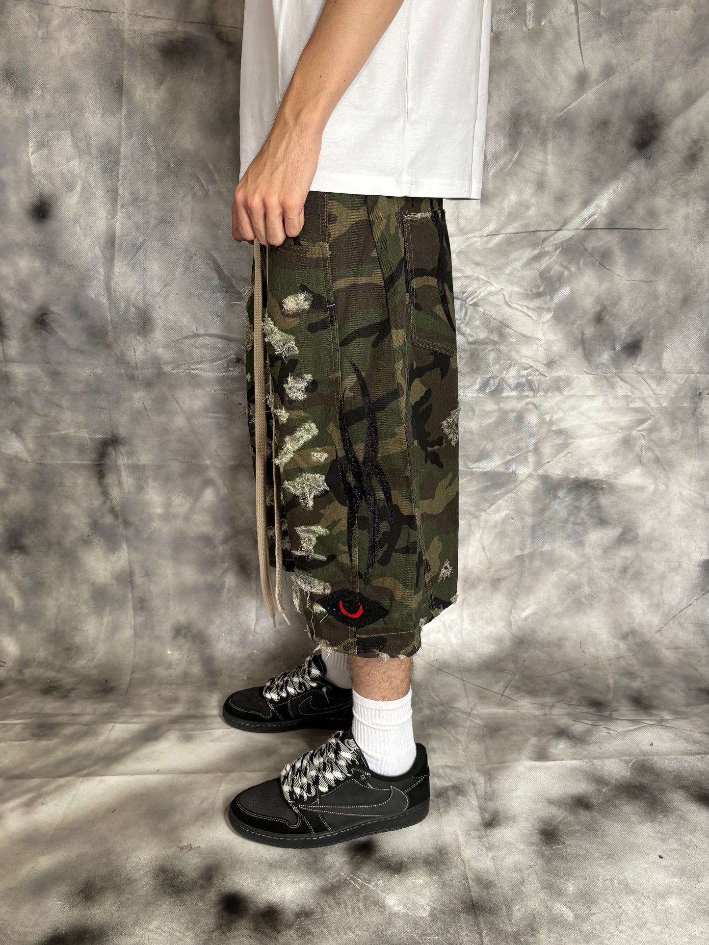 Jorts – CAMO TRIBAL DISTRESSED