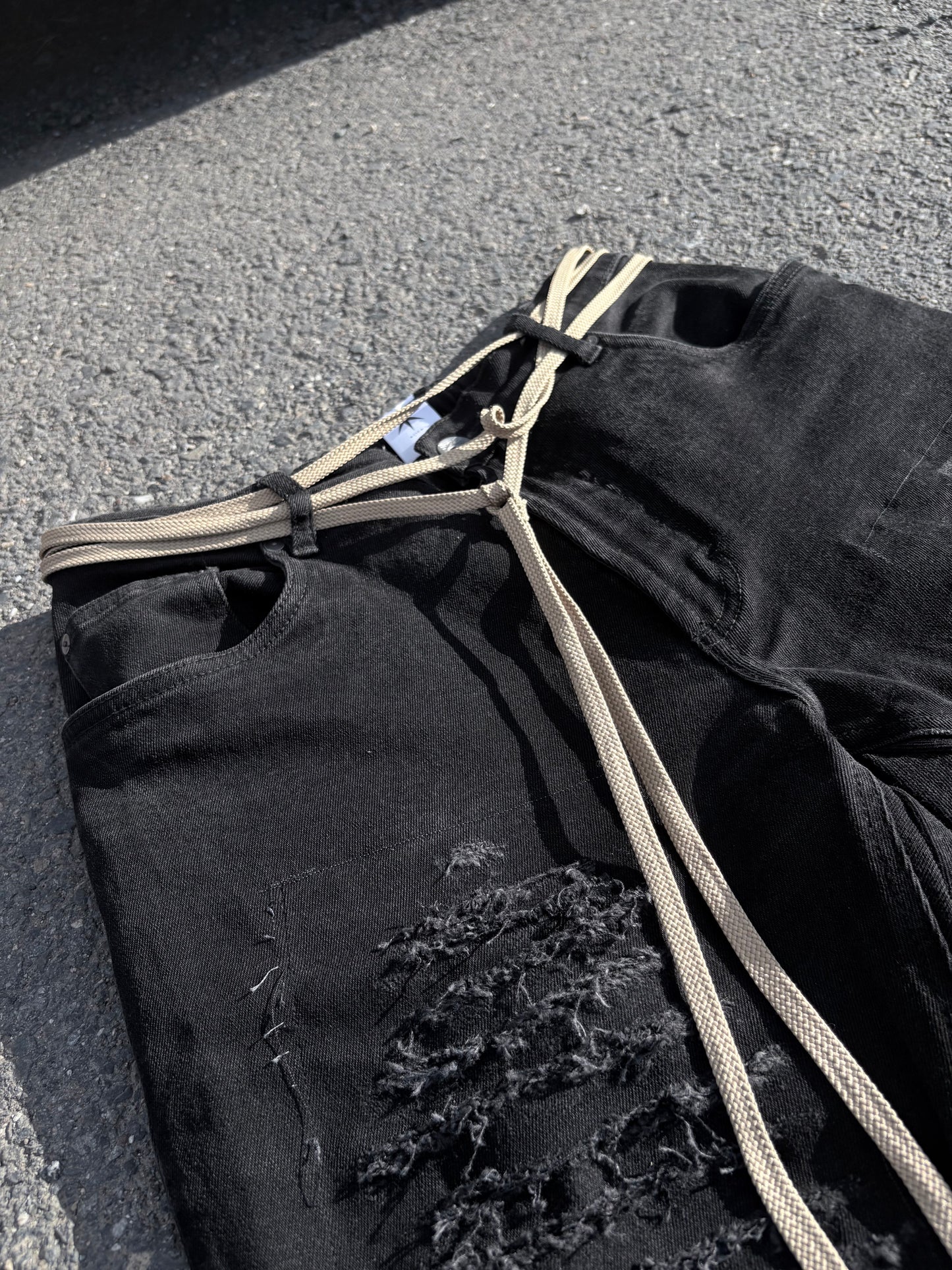 EY¢ Jorts – RICK