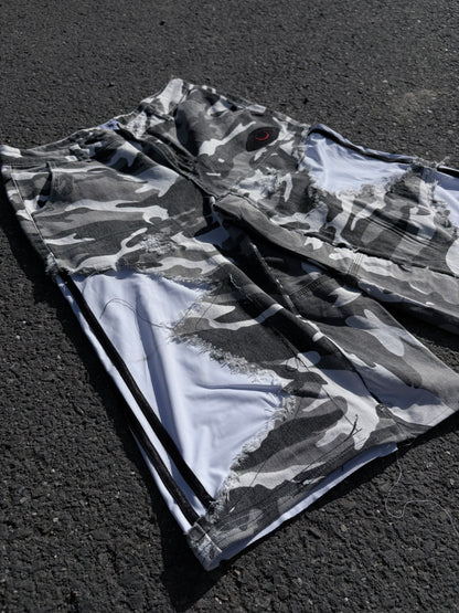 EY¢ Jorts – WHITE STRIPES CAMO