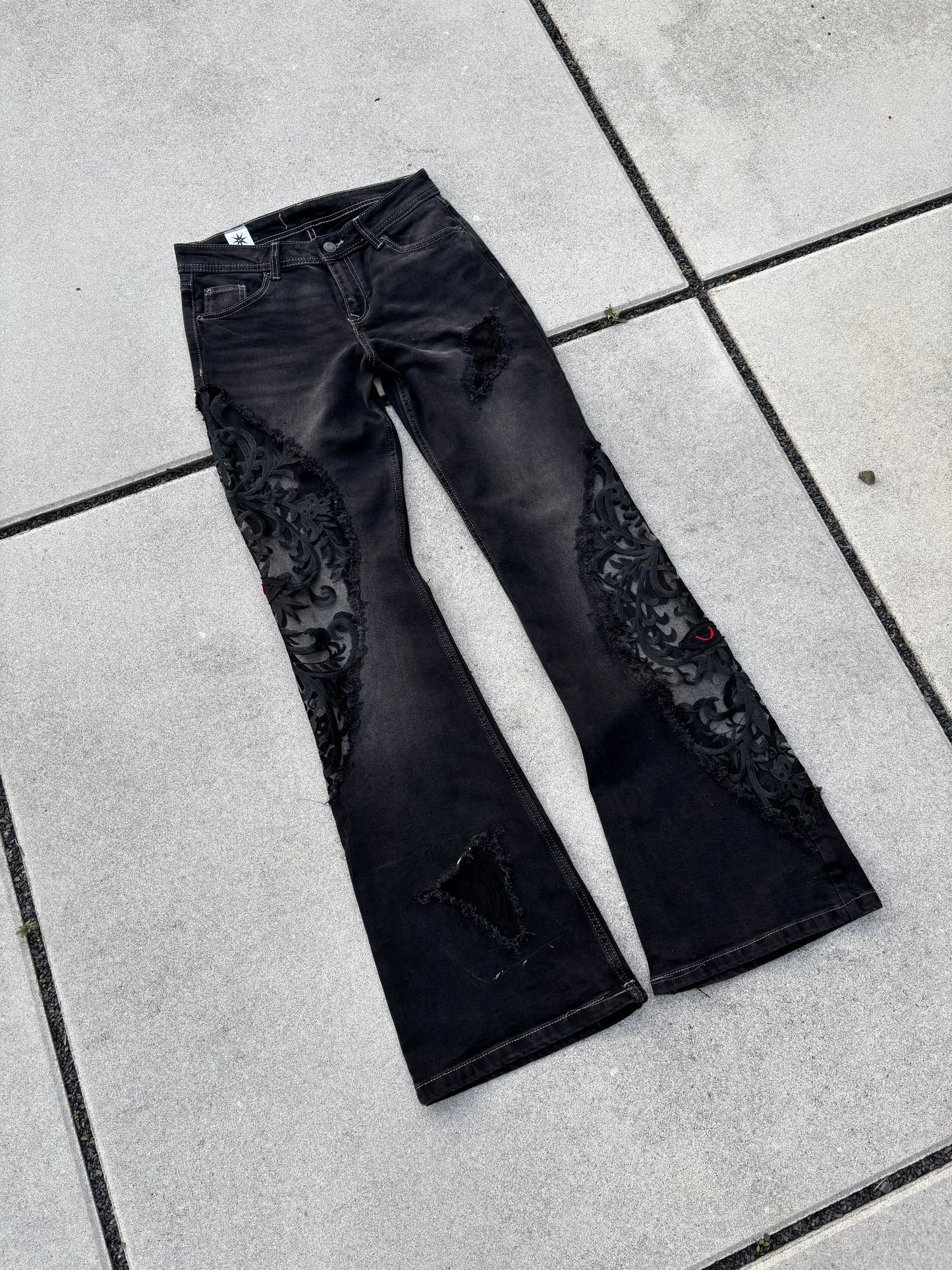 EY¢ Lace Jeans – BLACK