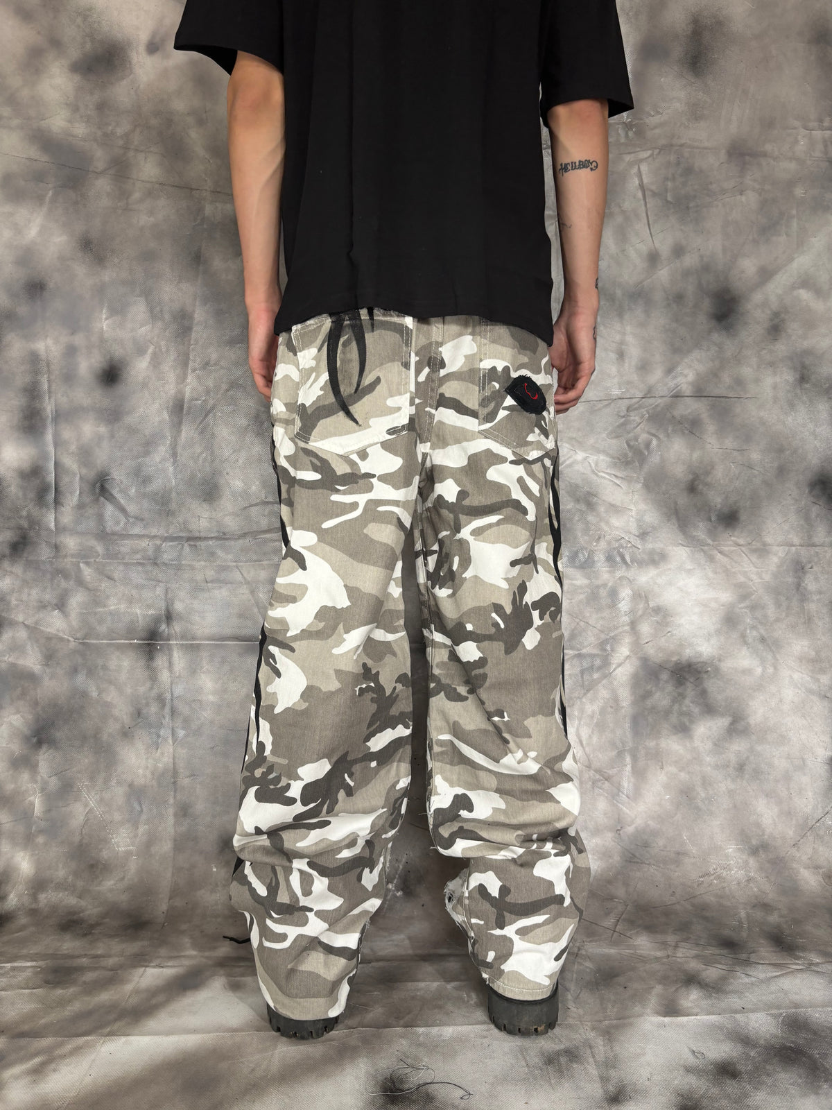 Tribal Camo Jeans – WHITE