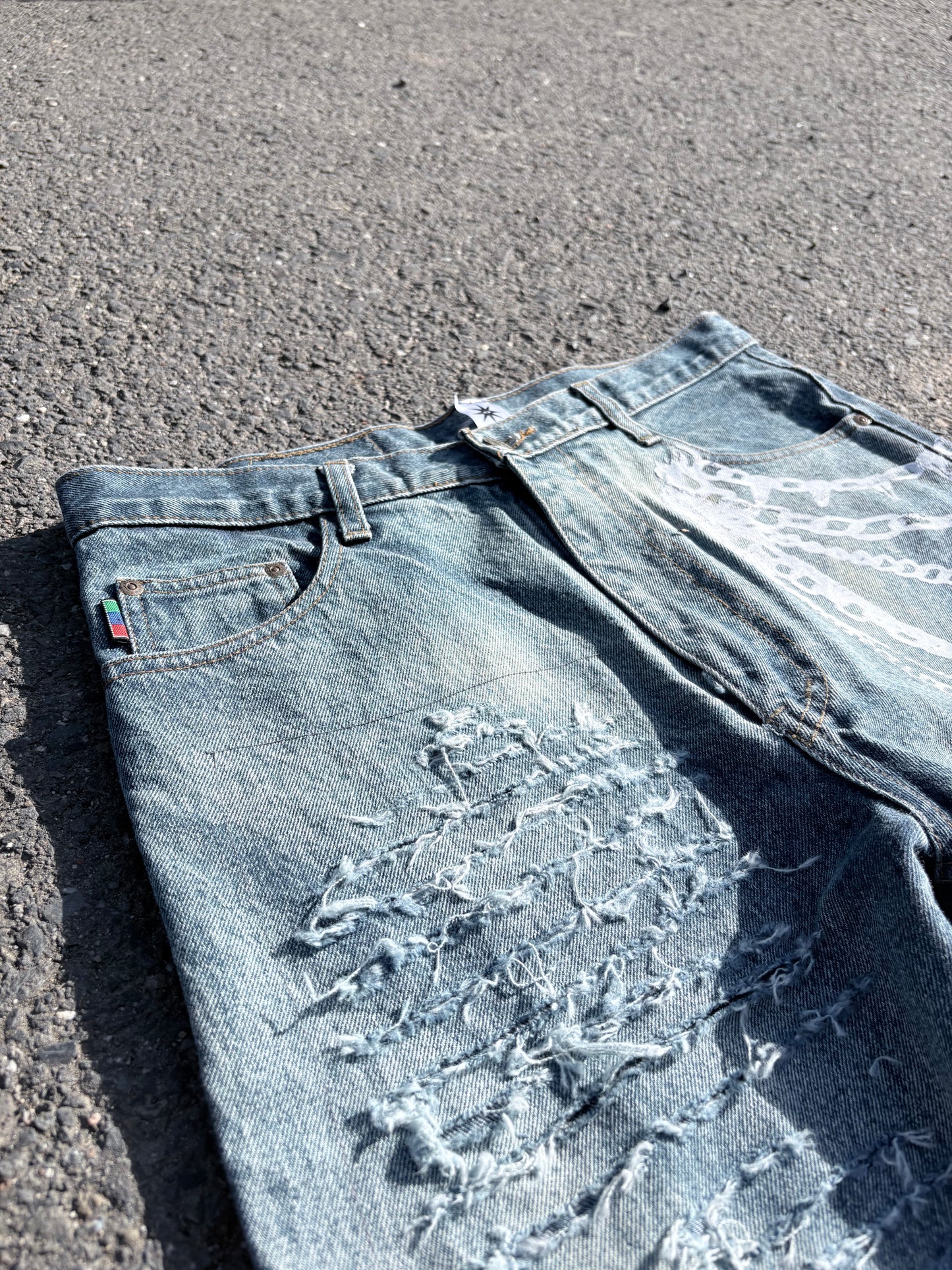 EY¢ (Chain) Jorts – BLEACHED BLUE
