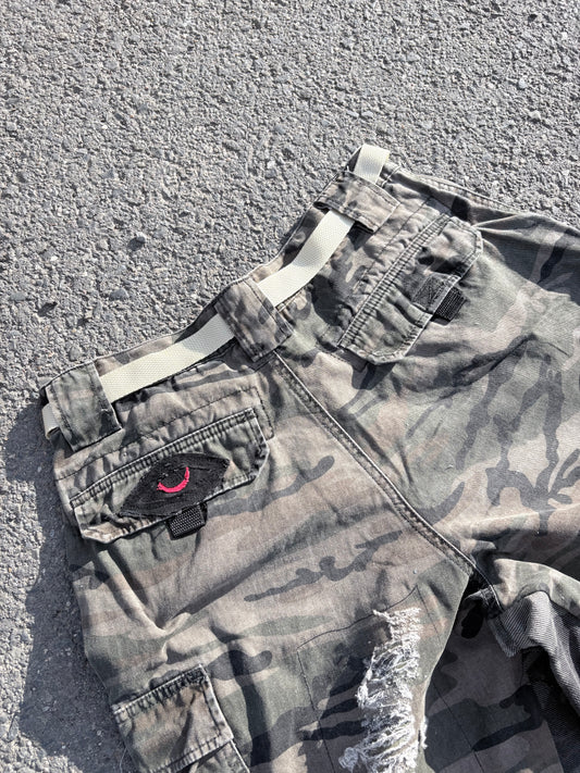 EY¢ Jorts – MUDDY CAMO