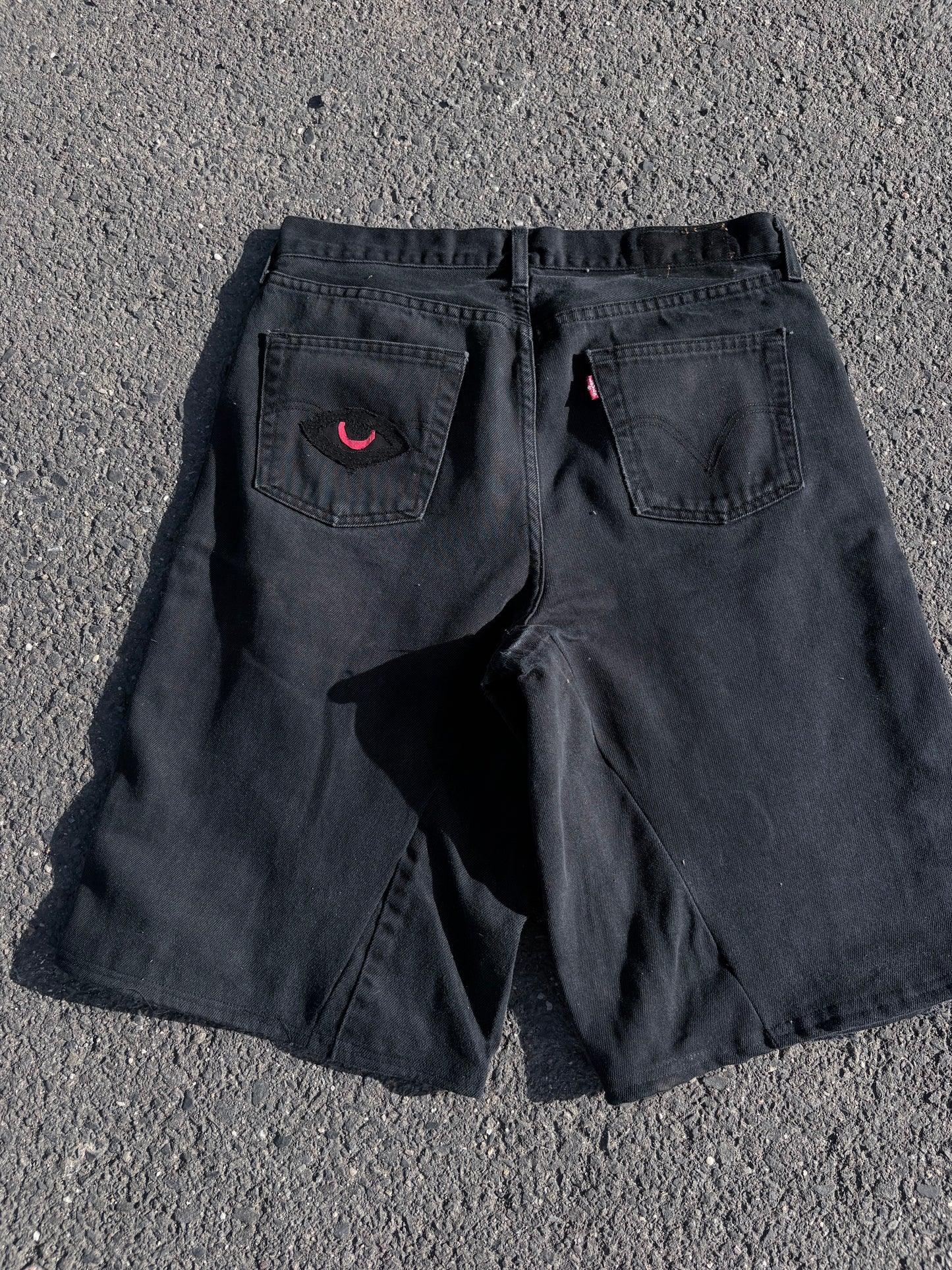 EY¢ Jorts – STRIPE