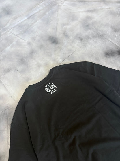 Eye Tee – CROSS LONGSLEEVE