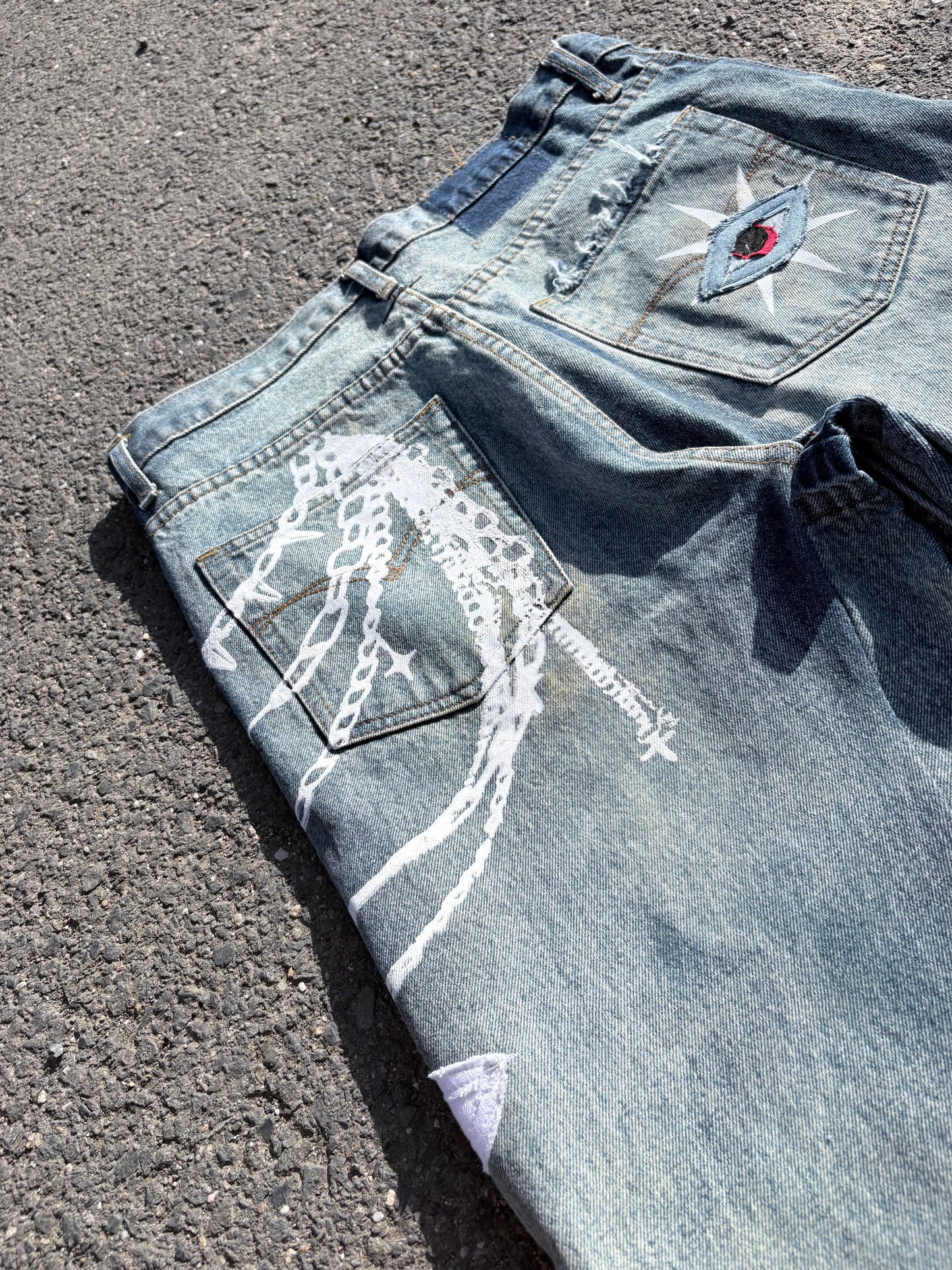EY¢ (Chain) Jorts – BLEACHED BLUE