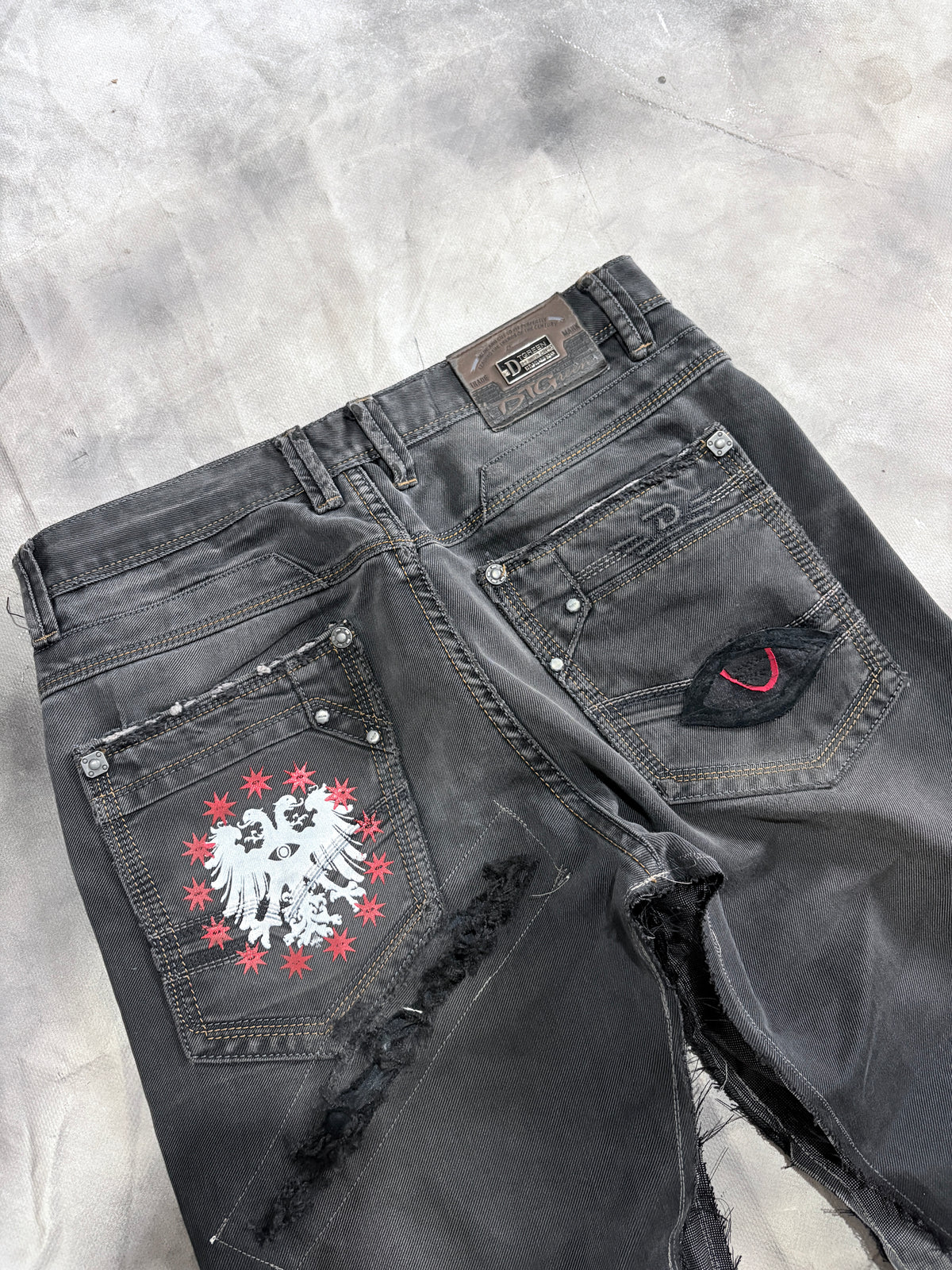 Kahira Jeans (M)