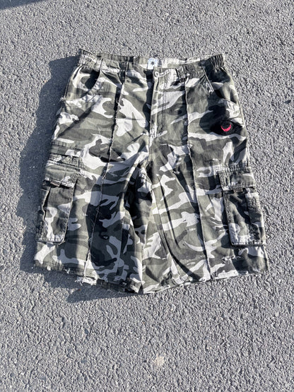EY¢ Jorts – OLIVE CAMO
