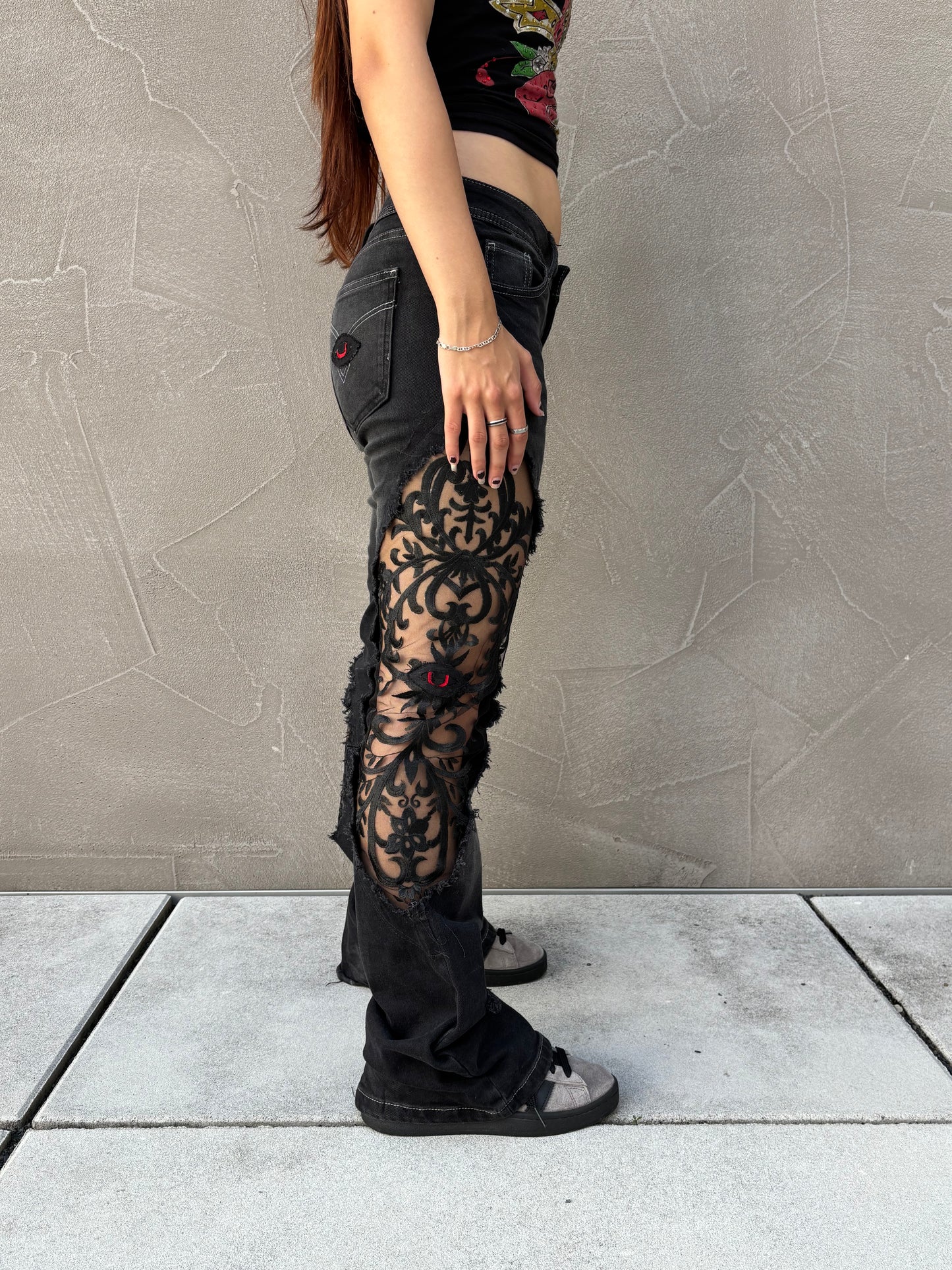 EY¢ Lace Jeans – BLACK