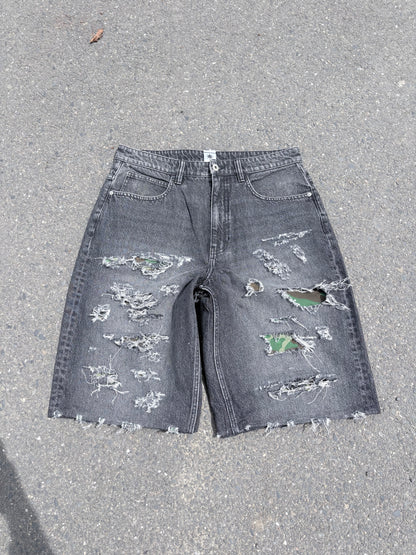 EY¢ Jorts – STEEL