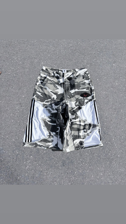 EY¢ Jorts – WHITE STRIPES CAMO