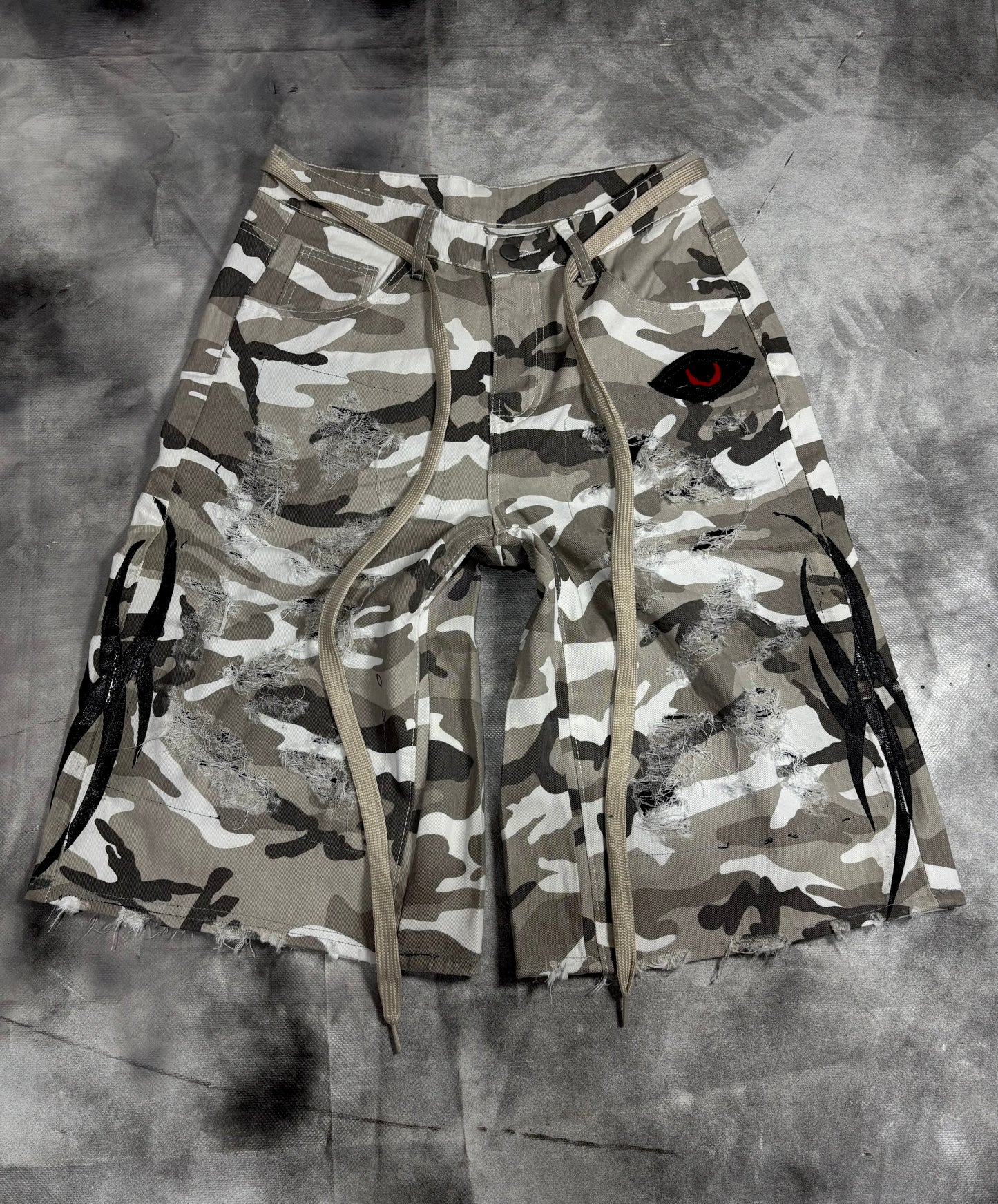 Jorts – WHITE CAMO TRIBAL